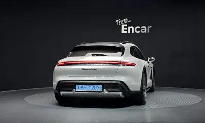 Porsche Taycan 2024, 21477 км, за 142000000 KRW - фото 4