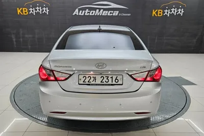 Hyundai Sonata 2013, 123238 км, за 3800000 KRW