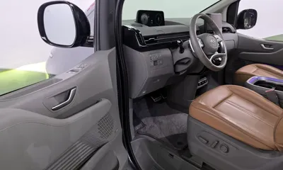 Hyundai Staria 2022, 48585 км, за 32500000 KRW - фото 12