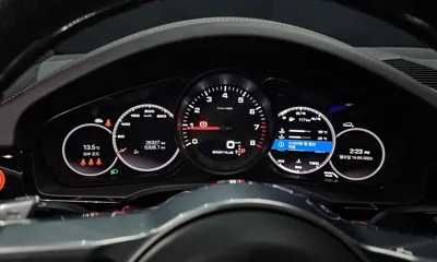 Porsche Cayenne 2022, 25327 км, за 114000000 KRW - фото 8