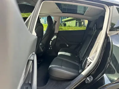 Tesla Model Y 2023, 60000 км, за 168000 CNY - фото 12