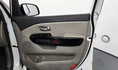 Kia Canival 2018, 80123 км, за 15990000 KRW - фото 24