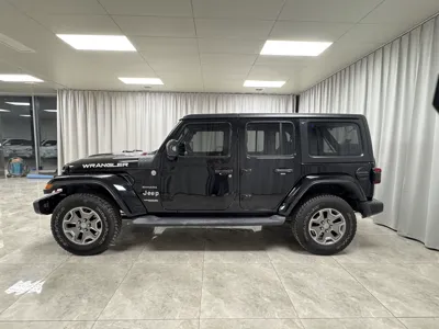 Jeep Wrangler 2019, 126200 км, за 226521.93 CNY