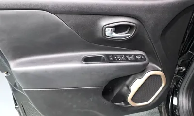 Jeep Renegade 2017, 110885 км, за 8900000 KRW - фото 24