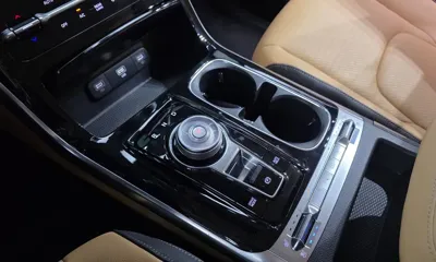 Kia Canival 2023, 14361 км, за 31000000 KRW - фото 9
