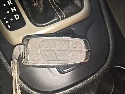 Jeep Cherokee 2018, 70200 км, за 41100 CNY - фото 9