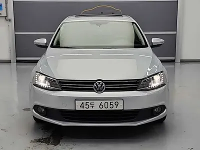 Volkswagen Jetta 2014, 22954 км, за 7990000 KRW