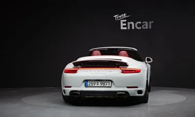 Porsche 911 2018, 67117 км, за 82000000 KRW