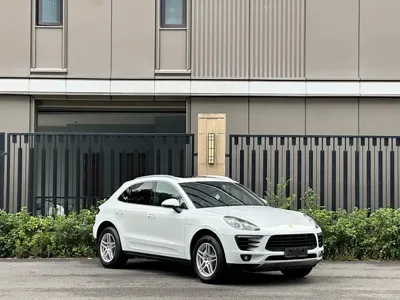 Porsche Macan 2016, 90000 км, за 105000 CNY