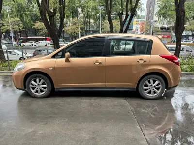 Nissan Tiida 2009, 140000 км, за 18300 CNY