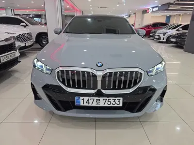 BMW 5-Series 2026, 5225 км, за 96000000 KRW - фото 3