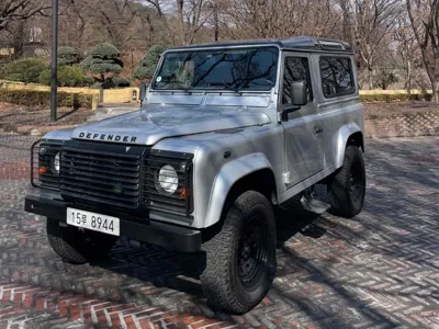 Land Rover Defender · 2004 год