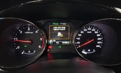 Kia Canival 2018, 151385 км, за 10000000 KRW - фото 8