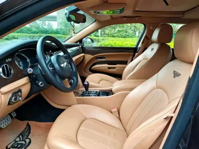 Bentley Mulsanne 2013, 170000 км, за 711100 CNY - фото 2