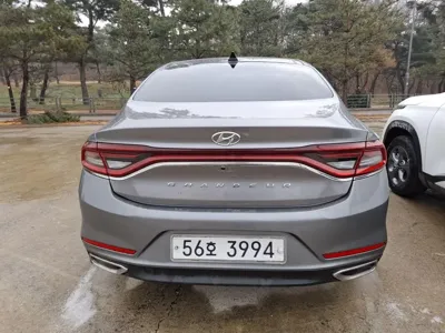Hyundai Grandeur 2018, 222657 км, за 27000000 KRW