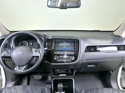 Mitsubishi Outlander 2021, 69000 км, за 69000 CNY - фото 9