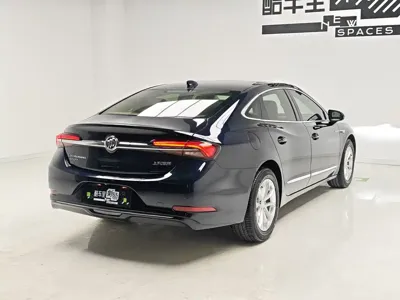 Buick LaCrosse 2022, 70900 км, за 73800 CNY