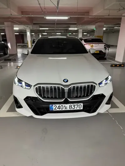 BMW 5-Series · 2025 год