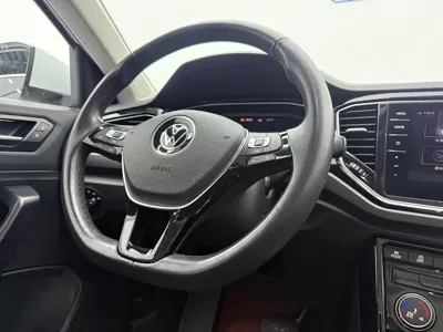 Volkswagen T-Roc 2022, 24700 км, за 123800 CNY - фото 16