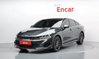 Kia K5 · 2023 год