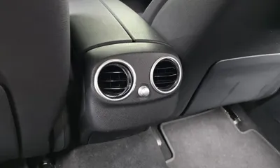 Mercedes-Benz C-Class 2019, 63373 км, за 21300000 KRW - фото 28