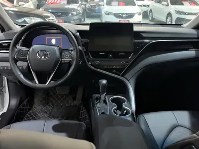 Toyota Camry 2023, 21000 км, за 135800 CNY - фото 12
