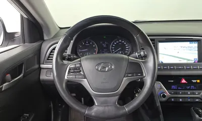 Hyundai Avante 2017, 86688 км, за 8500000 KRW - фото 13