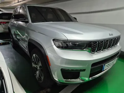 Jeep Cherokee 2023, 19800 км, за 44410000 KRW
