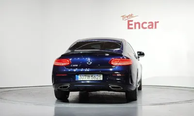 Mercedes-Benz C-Class 2016, 199256 км, за 11990000 KRW