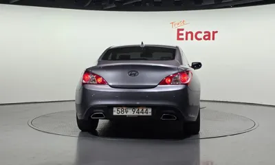 Hyundai Genesis 2010, 163609 км, за 5000000 KRW