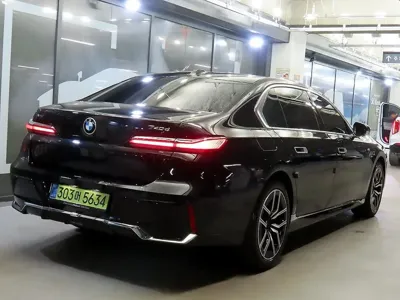 BMW 7-Series 2025, 18198 км, за 109000000 KRW