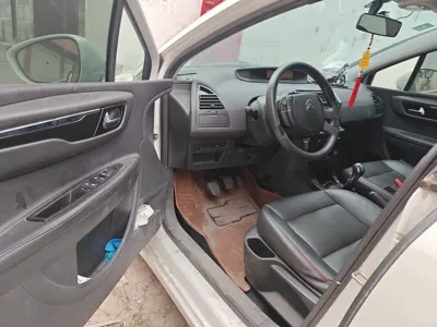 Citroen C-Quatre 2016, 29300 км, за 20533.31 CNY - фото 17