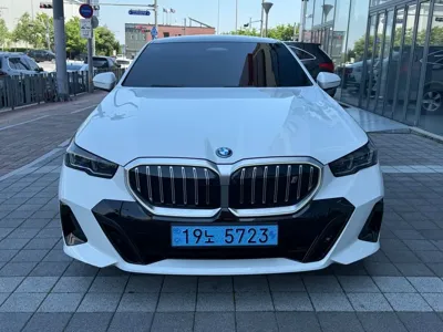 BMW i5 2024, 43154 км, за 73310000 KRW - фото 2