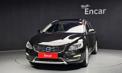Volvo V60 2016, 118289 км, за 10300000 KRW