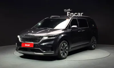 Kia Canival · 2022 год