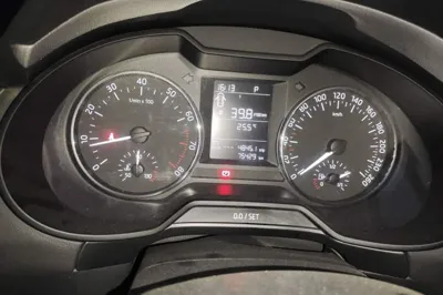 Skoda Octavia 2016, 75400 км, за 41995.95 CNY - фото 11
