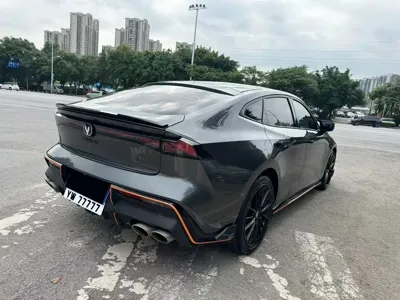 Changan UNI-V 2023, 47000 км, за 63800 CNY - фото 9