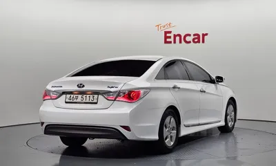 Hyundai Sonata 2012, 121633 км, за 5500000 KRW