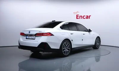 BMW 5-Series 2025, 16412 км, за 62900000 KRW