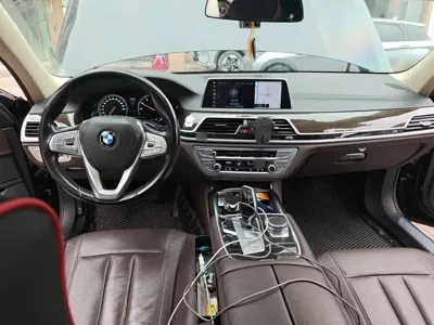 BMW 7 Series 2018, 184500 км, за 142400 CNY - фото 13