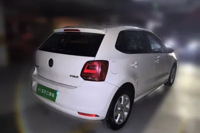 Volkswagen Polo 2014, 87500 км, за 22832.88 CNY - фото 23
