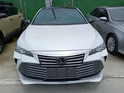 Toyota Avalon 2019, 62000 км, за 92400 CNY