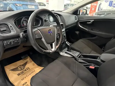 Volvo V40 2016, 50000 км, за 48000 CNY - фото 6