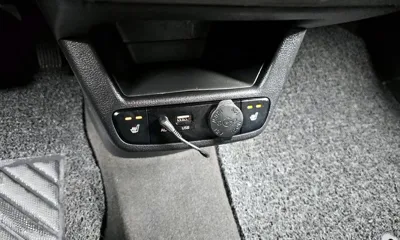 Kia Ray 2018, 152569 км, за 7800000 KRW - фото 16
