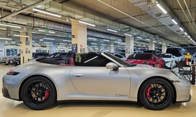Porsche 911 2025, 5000 км, за 280000000 KRW