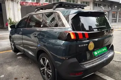Peugeot 5008 2017, 102800 км, за 58020.67 CNY