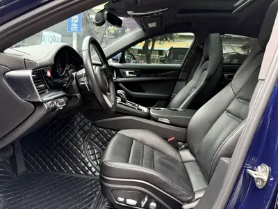 Porsche Panamera 2020, 130000 км, за 498800 CNY - фото 7