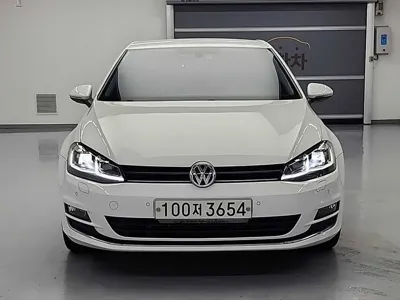 Volkswagen Golf · 2015 год