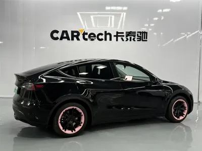 Tesla Model Y 2023, 84000 км, за 159800 CNY - фото 8