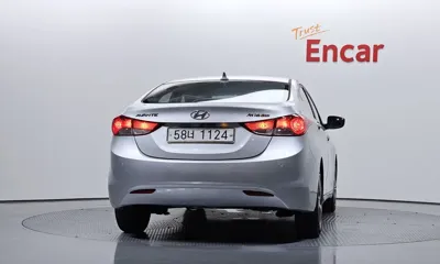 Hyundai Avante 2011, 148107 км, за 3900000 KRW